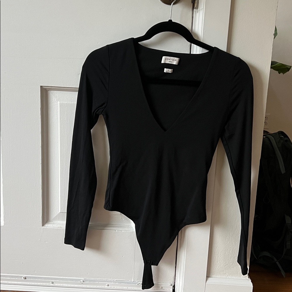 Aritzia Contour Deep V-Neck Black Bodysuit